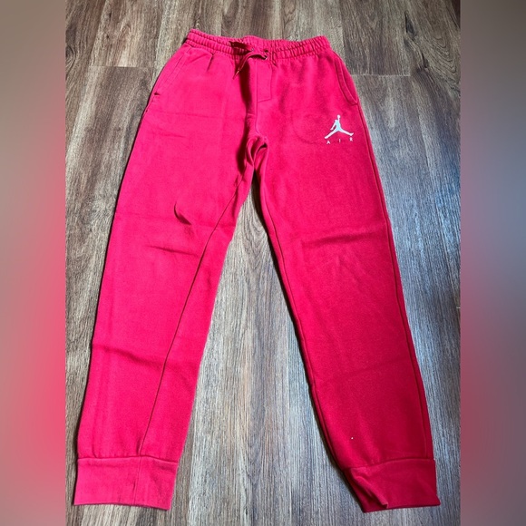 Nike Jordan size XL Kids' Active Red Sweatpants - Picture 1 of 6